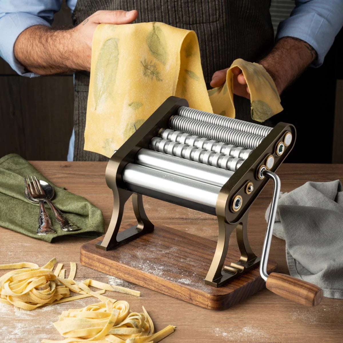 Pasta Machines & Accessories